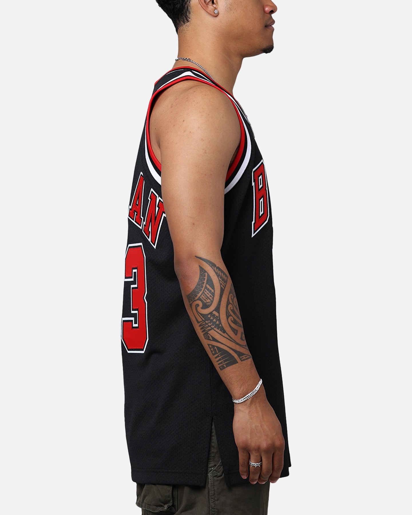 Mitchell & Ness Chicago Bulls Michael Jordan '97-'98 #23 Authentic NBA Jersey Black