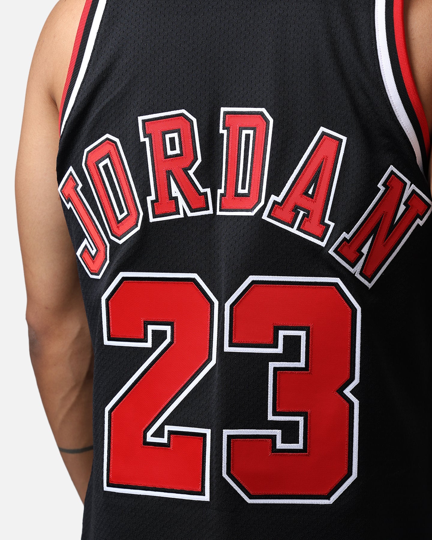 Mitchell & Ness Chicago Bulls Michael Jordan '97-'98 #23 Authentic NBA Jersey Black