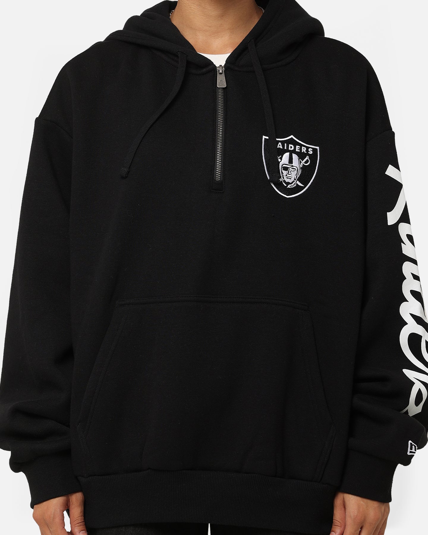 New Era Las Vegas Raiders Sleeve Script Hoodie Black/White