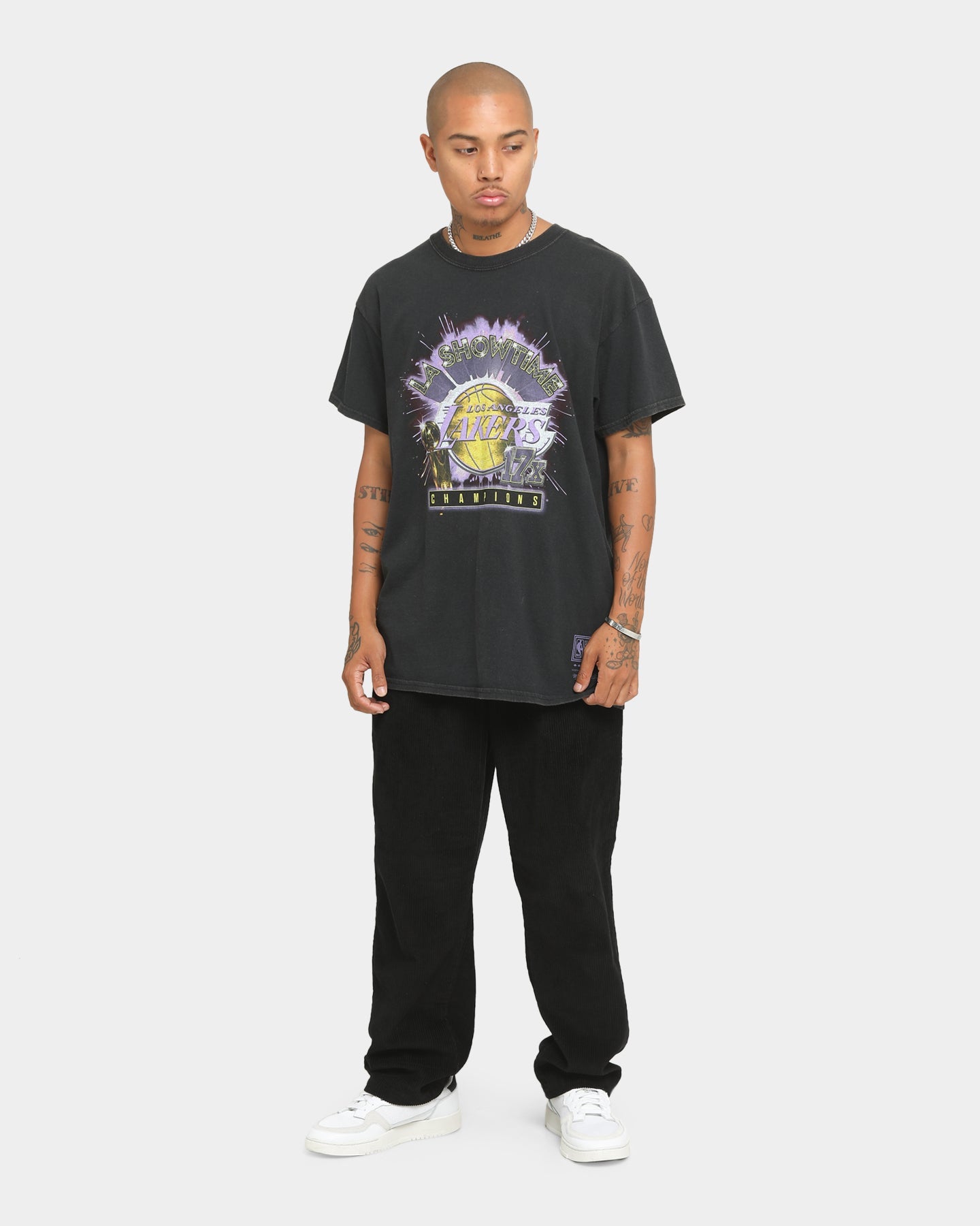Mitchell & Ness Los Angeles Lakers Showtime 17X Champ T-Shirt Vintage Black