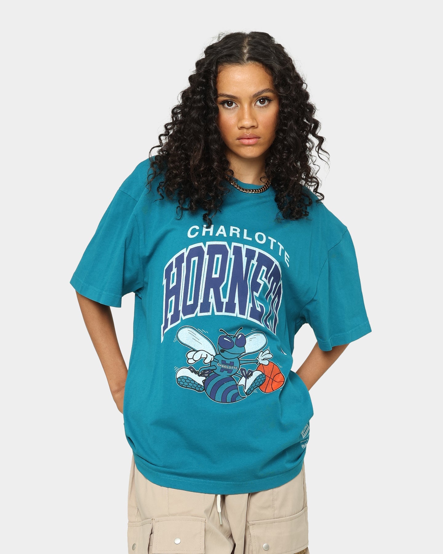 Mitchell & Ness Charlotte Hornets XL Arch Vintage T-Shirt Faded Teal