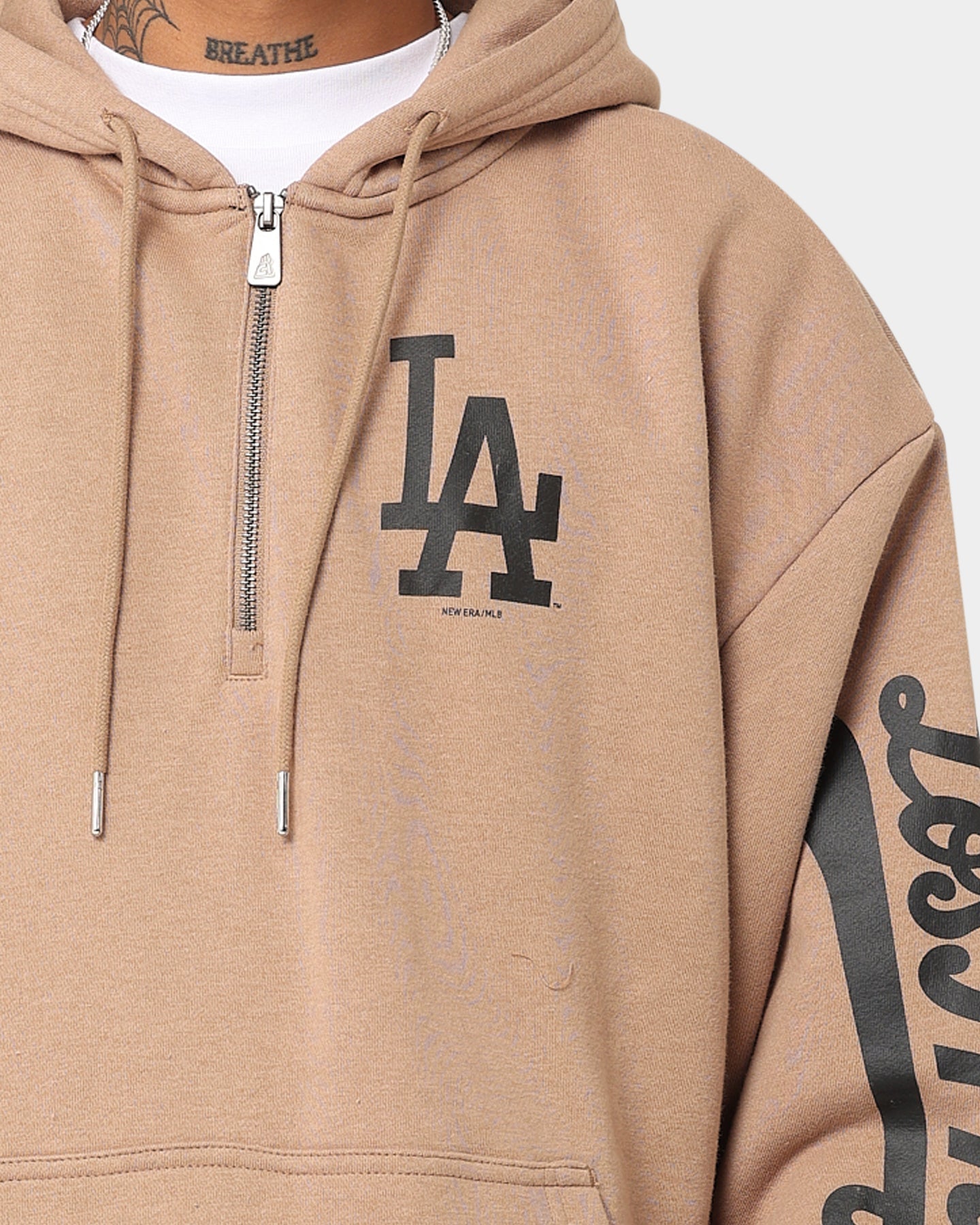 New Era Los Angeles Dodgers Quarter Zip Sleeve Script Hoodie Khaki/Black