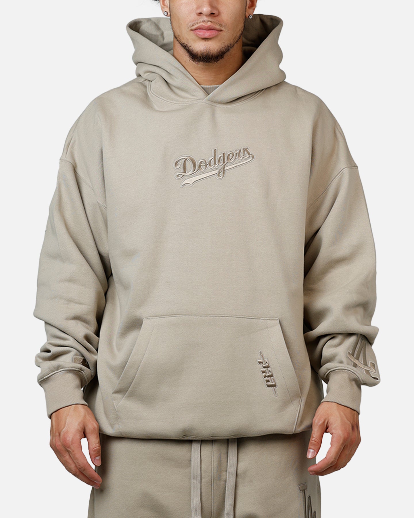 Pro Standard Los Angeles Dodgers Wingspan Hoodie Taupe