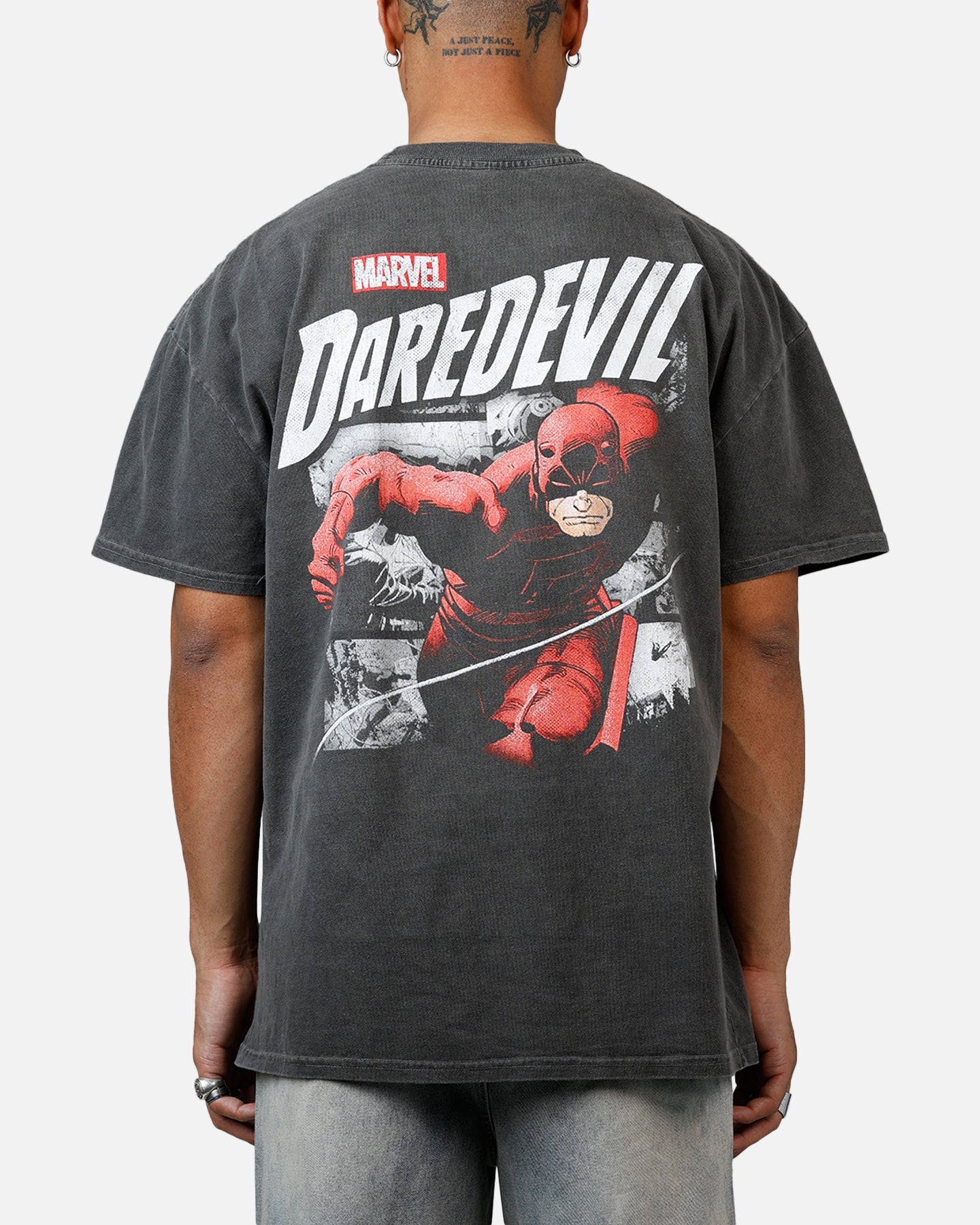 73Studio Marvel Daredevil Poster Heavyweight T-Shirt Black Wash
