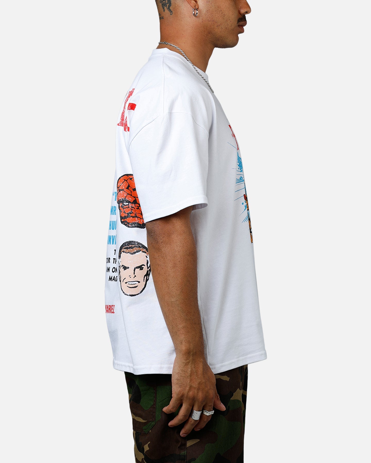 73Studio Marvel Fantastic Four Group Vintage T-Shirt White