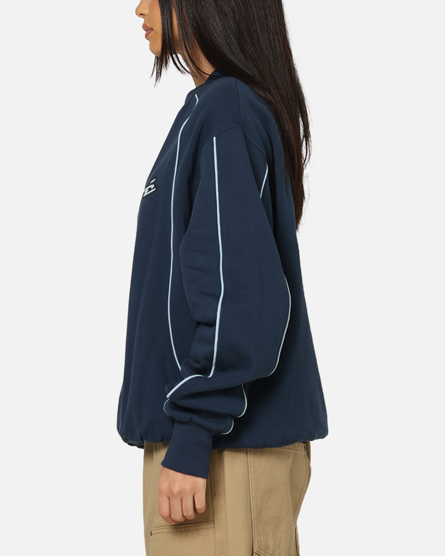 Carre International Star Crewneck Navy