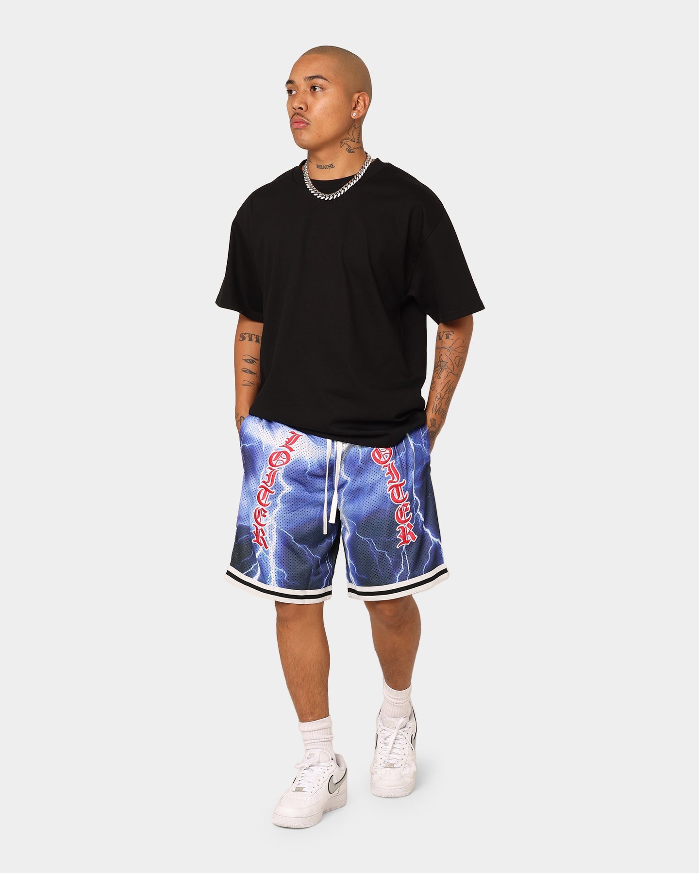 Loiter Script Ball Shorts Multi