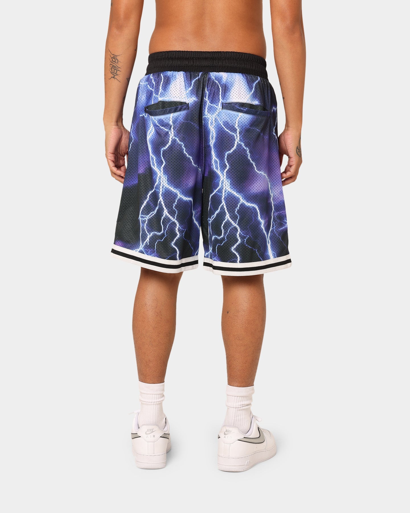 Loiter Script Ball Shorts Multi