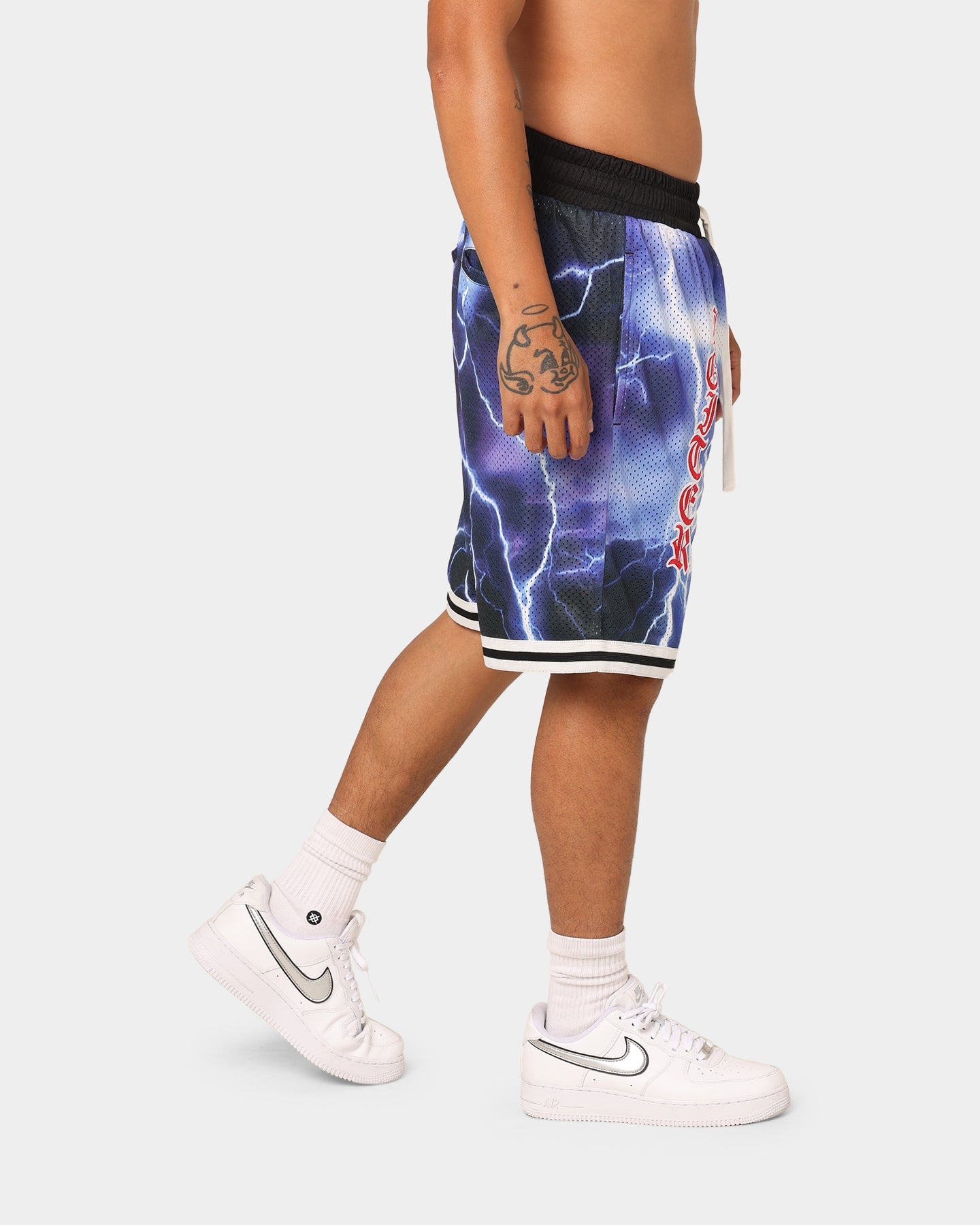 Loiter Script Ball Shorts Multi