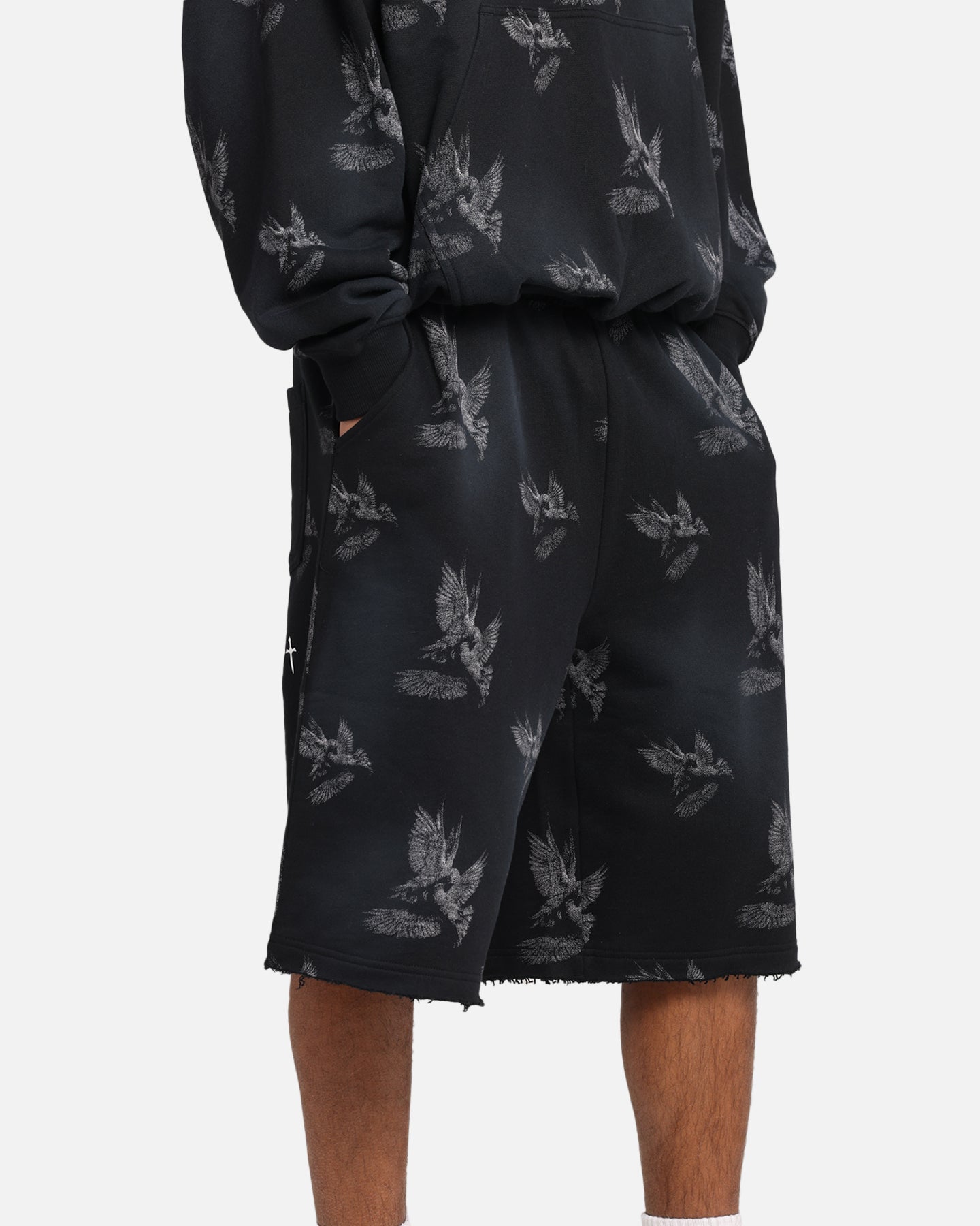 Saint Morta Doves Baggy Sweat Shorts Vintage Black