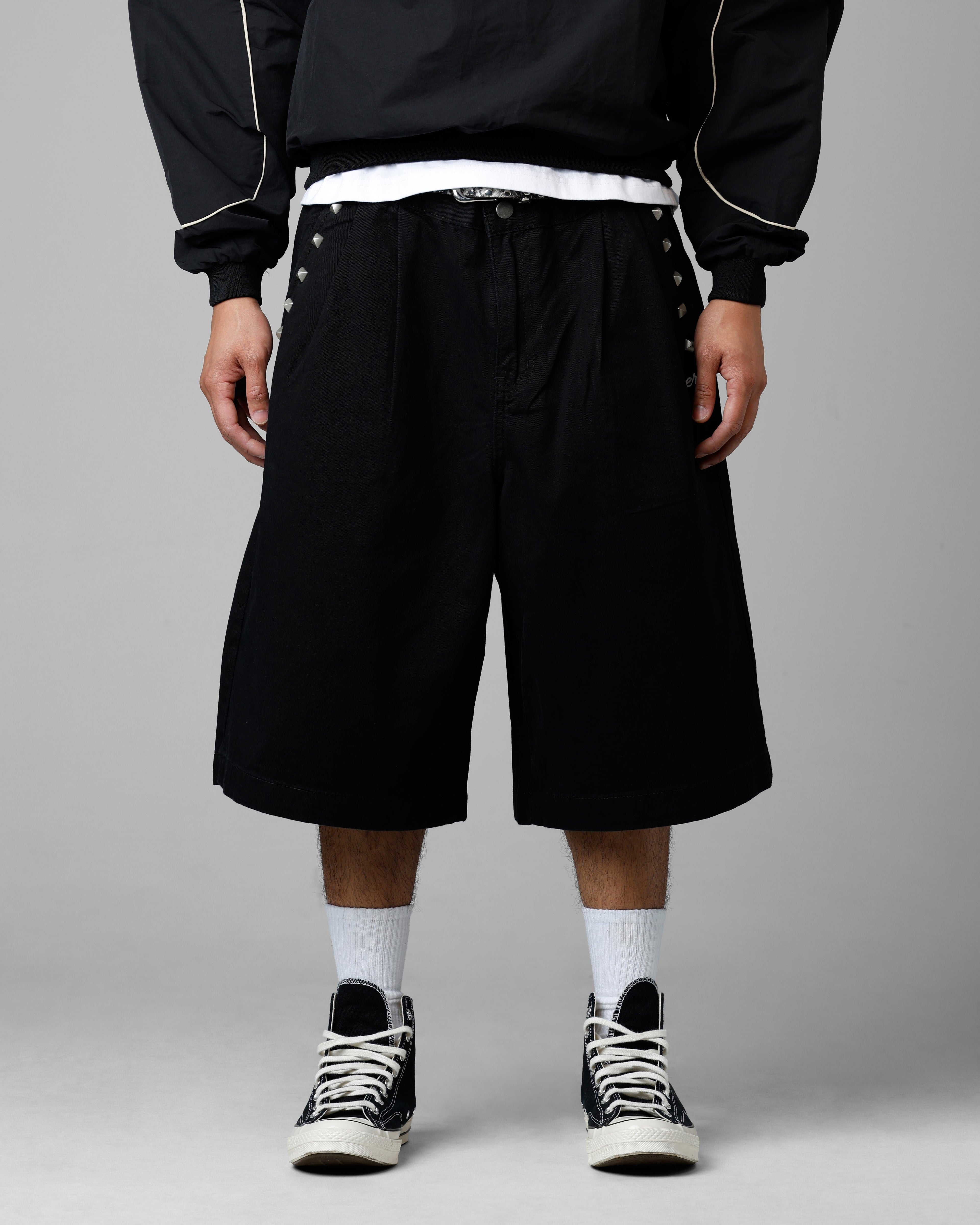 Loiter 3 Quarter Shorts Black