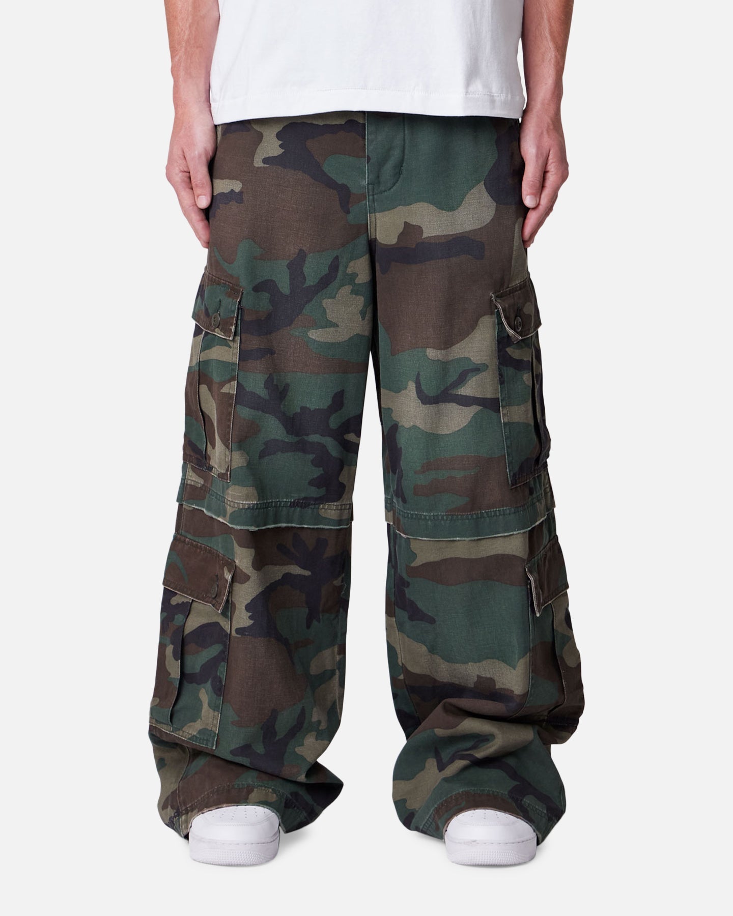 MNML Rave Distressed Cargo Pants Distressed Camo
