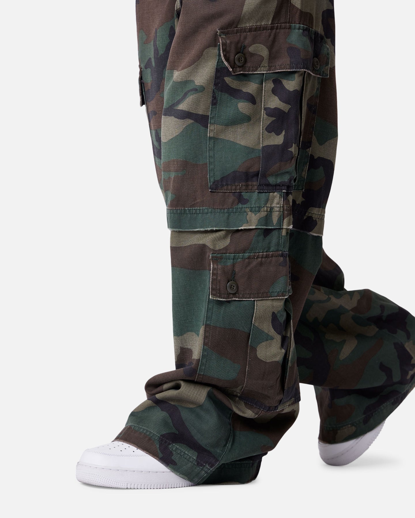 MNML Rave Distressed Cargo Pants Distressed Camo