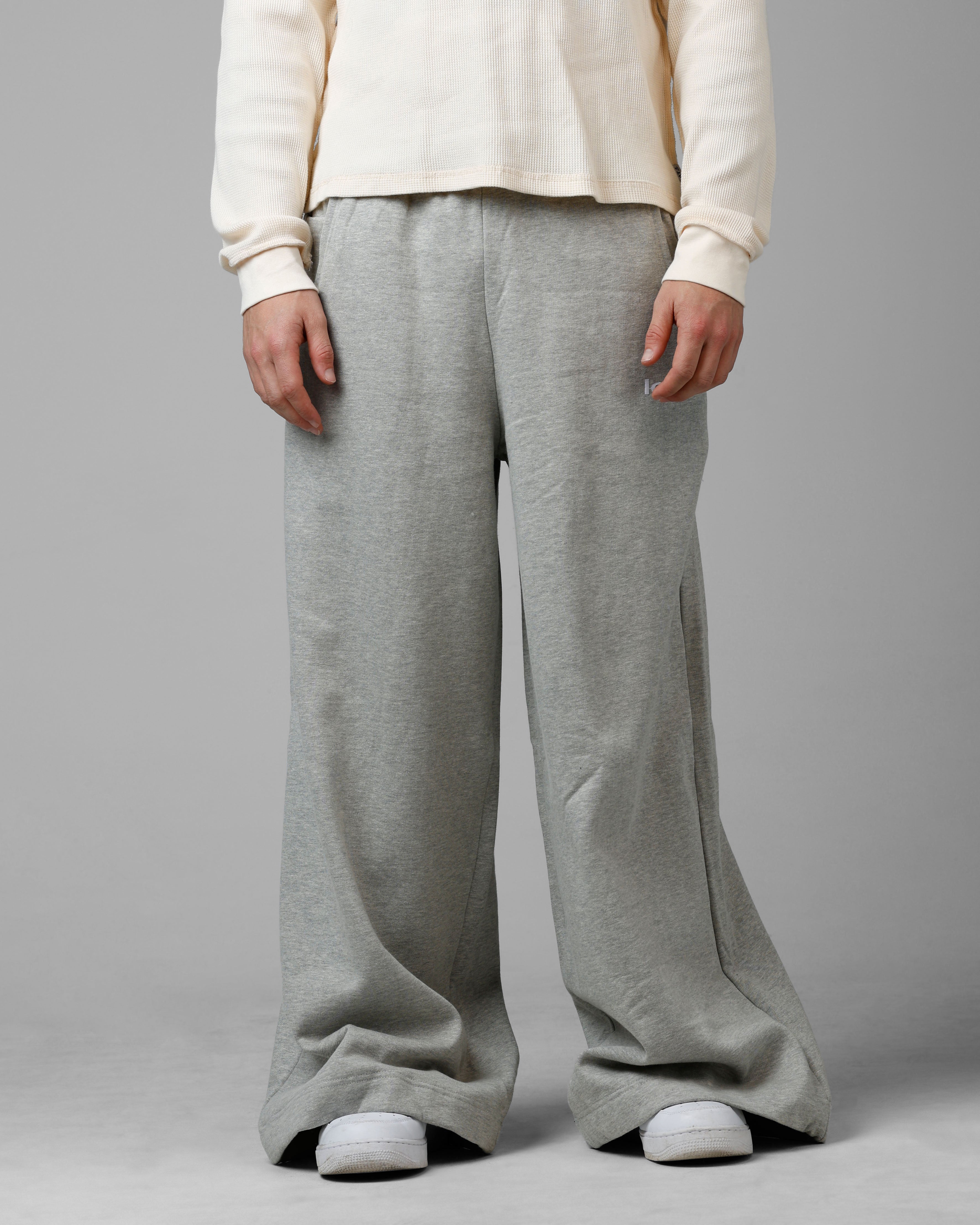 Loiter Ultra Hybrid Sweatpants Grey