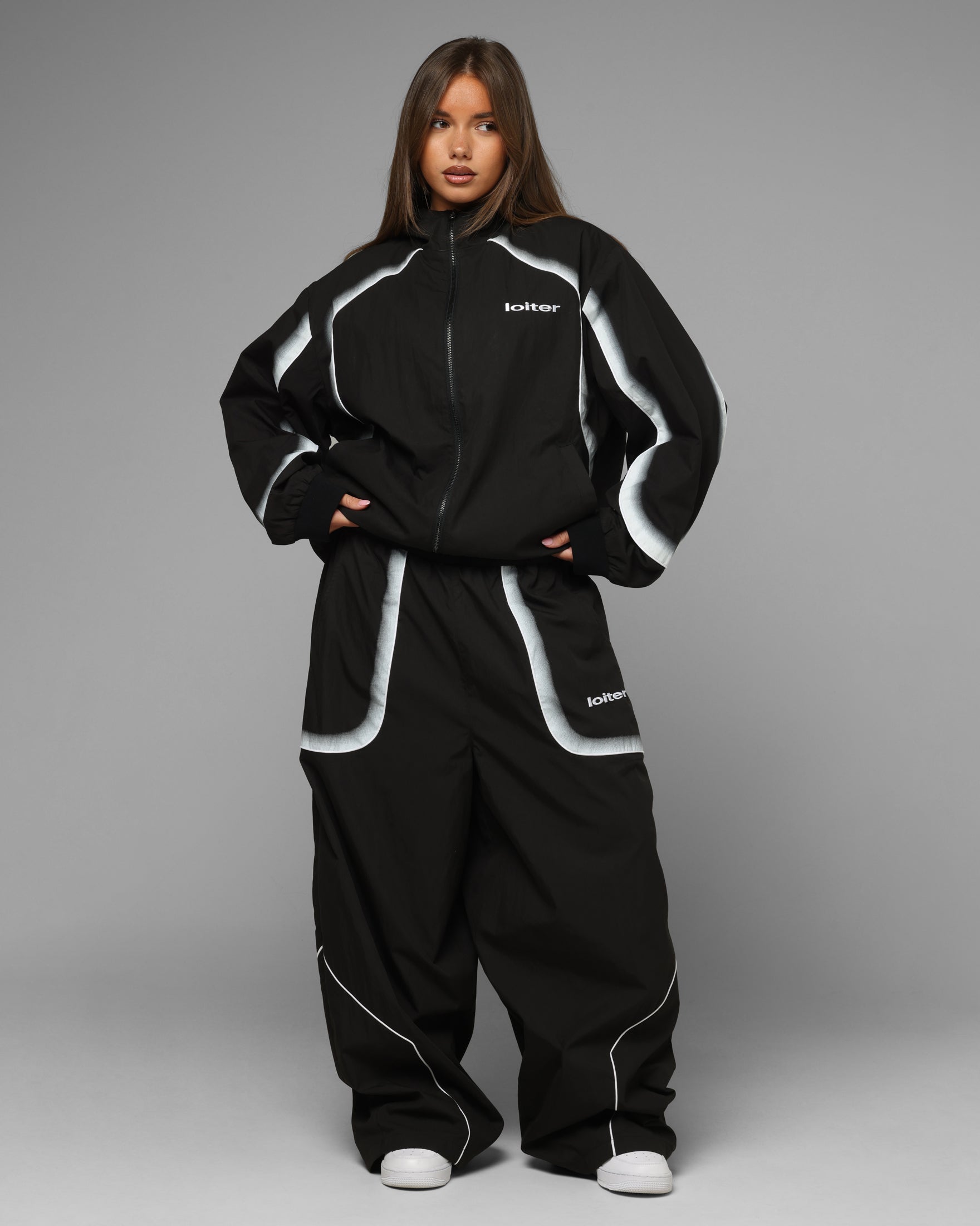 Loiter Spray Day Trackpants Black