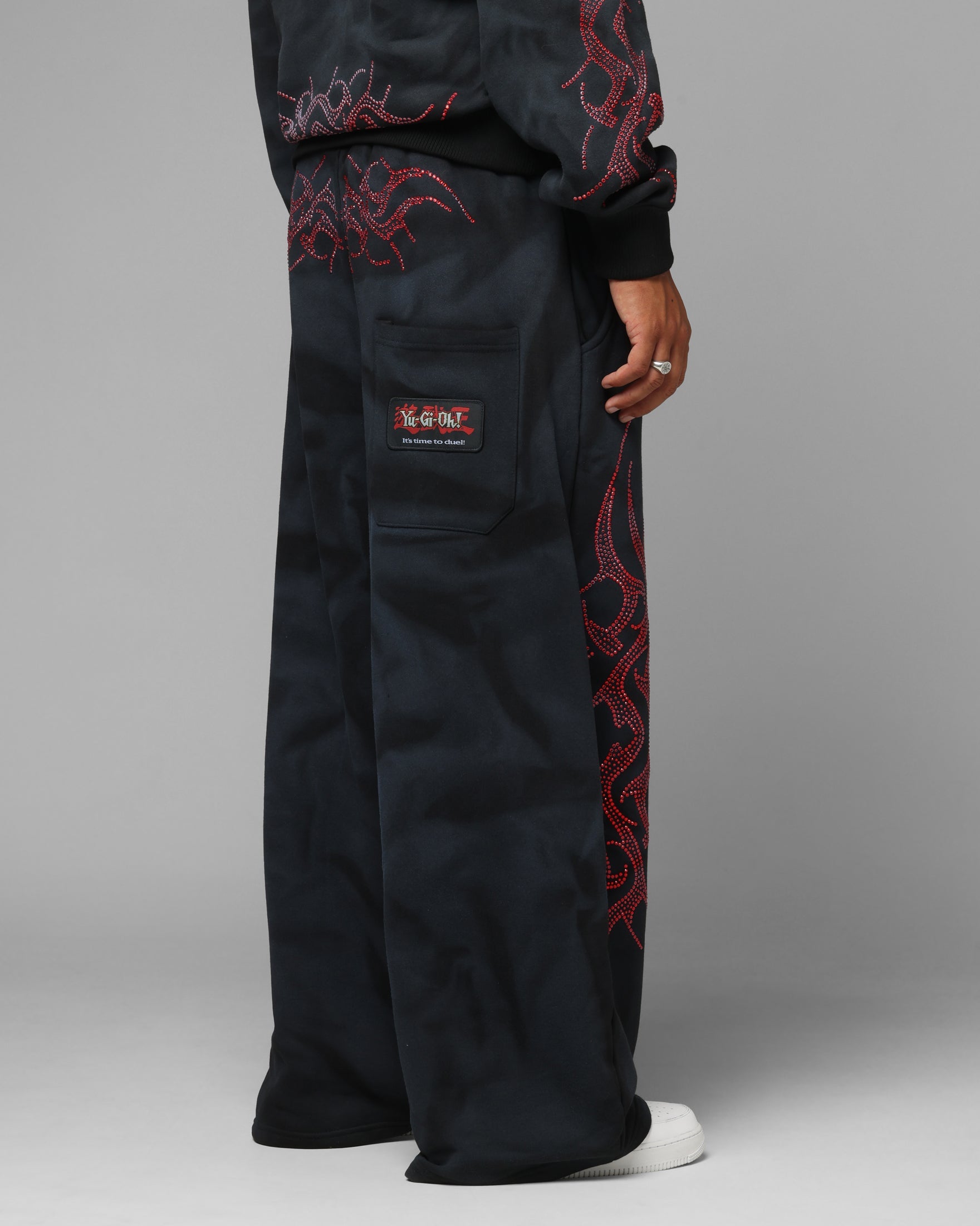 Loiter X Yu-Gi-Oh! Slifer Sky Dragon Sweatpants Black Wash