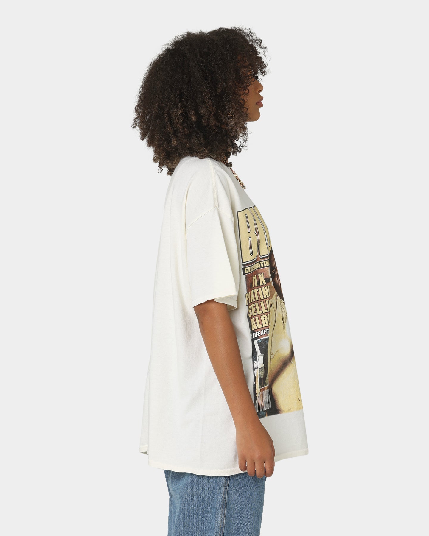 Notorious B.I. Biggie Magazine Cover T-Shirt Off White