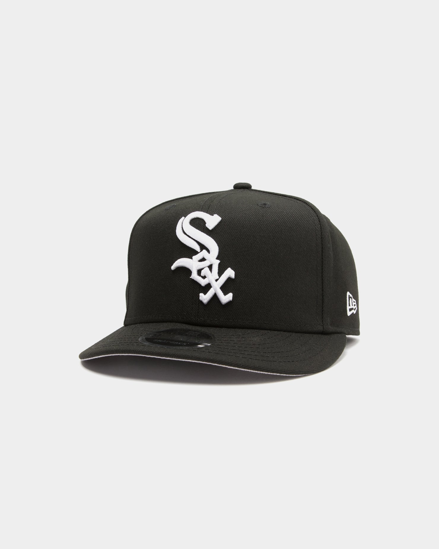 New Era Chicago White Sox 9FIFTY Retro High Crown Precurved Snapback Black