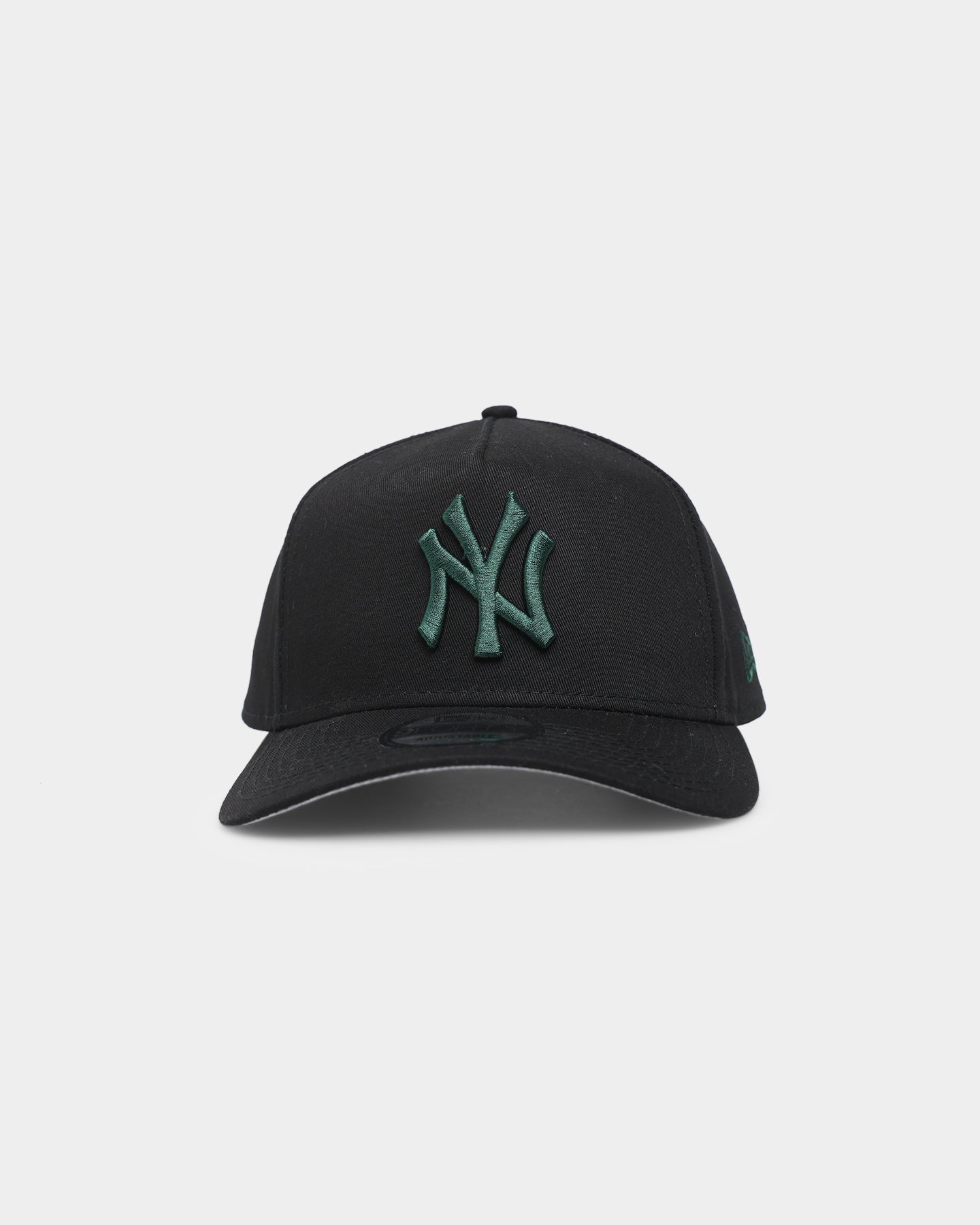 New Era New York Yankees 'Black Pine Green' 9FORTY A-Frame Snapback Black/Dark Green