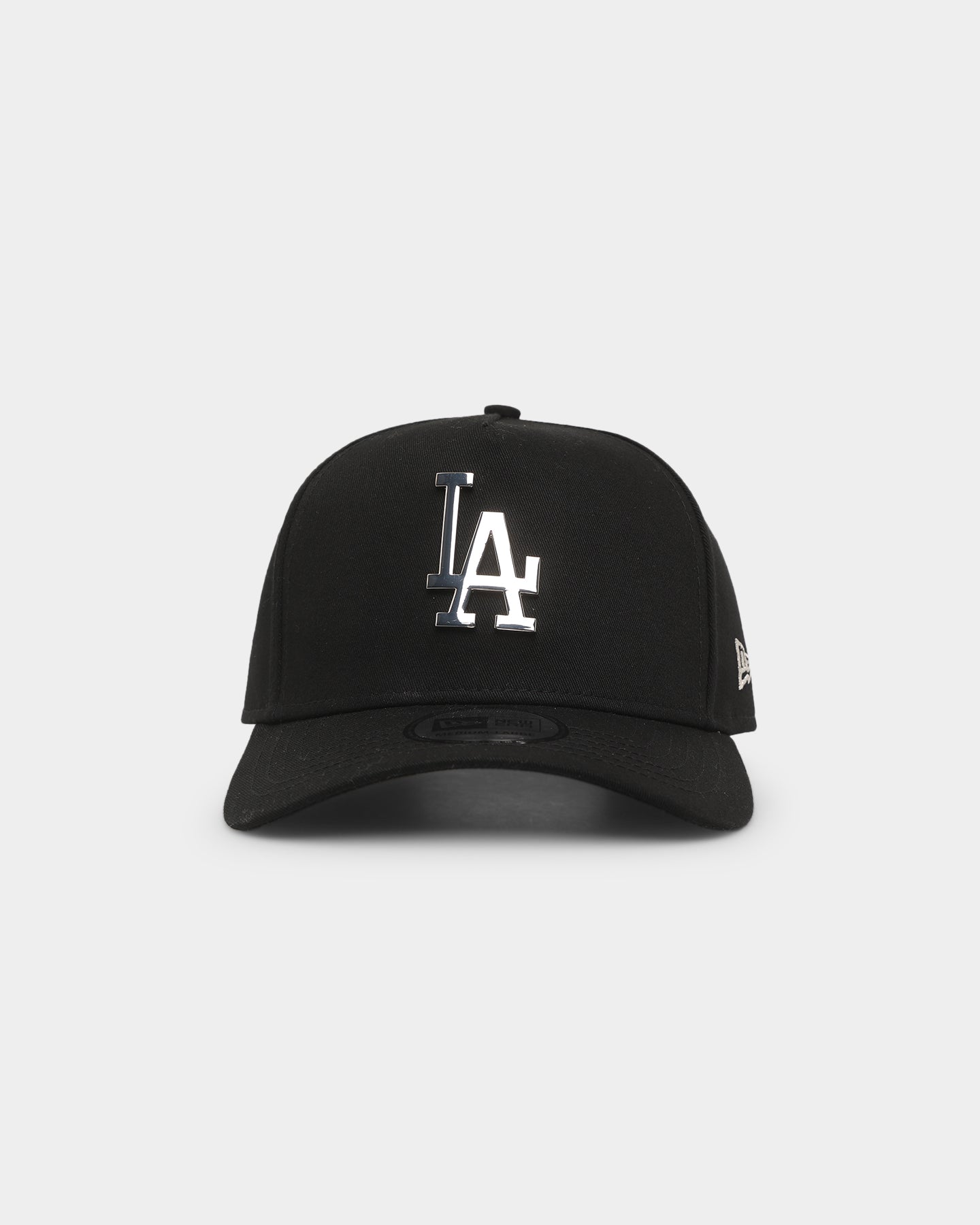 New Era Los Angeles Dodgers 'Metal Badge' 9FORTY K-Frame Snapback Black/Silver