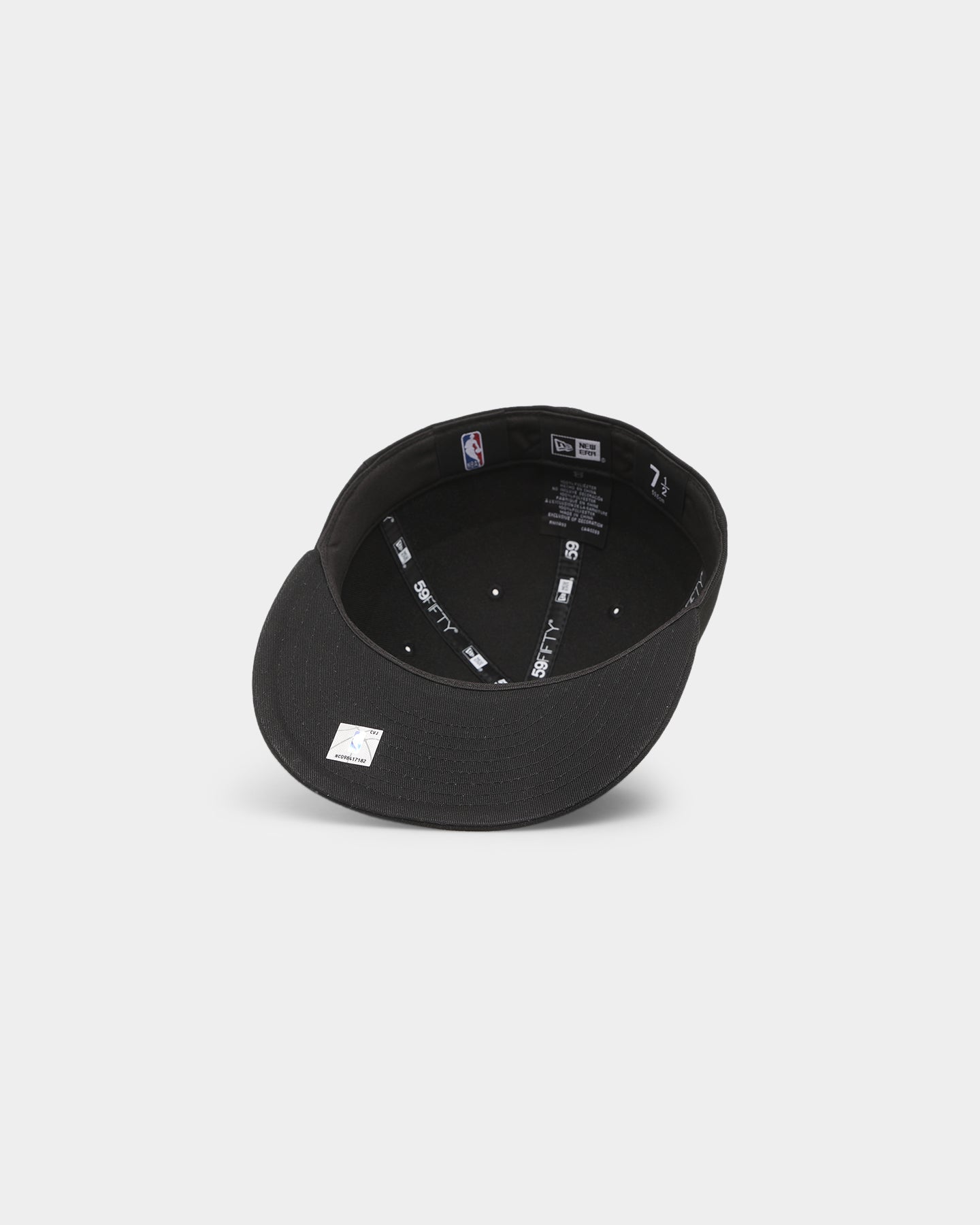 New Era Chicago Bulls 'Metal Badge' 59FIFTY Fitted Black/Black