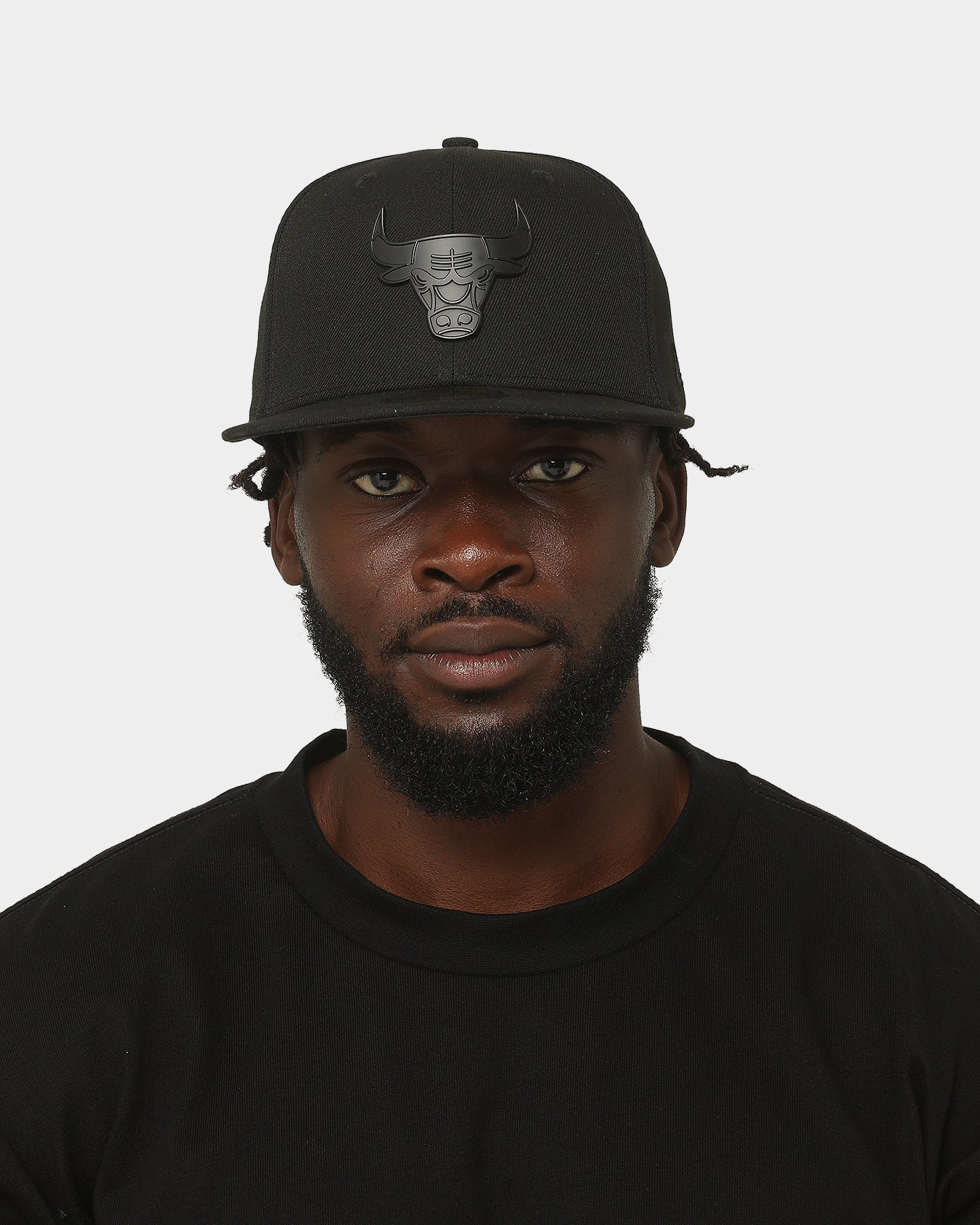 New Era Chicago Bulls 'Metal Badge' 59FIFTY Fitted Black/Black